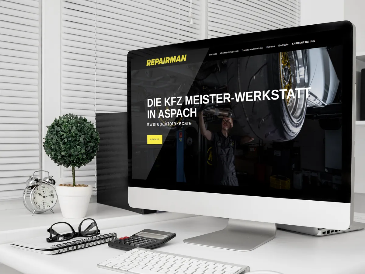 Website von The Repairman, dargestellt auf einem Bildschirm